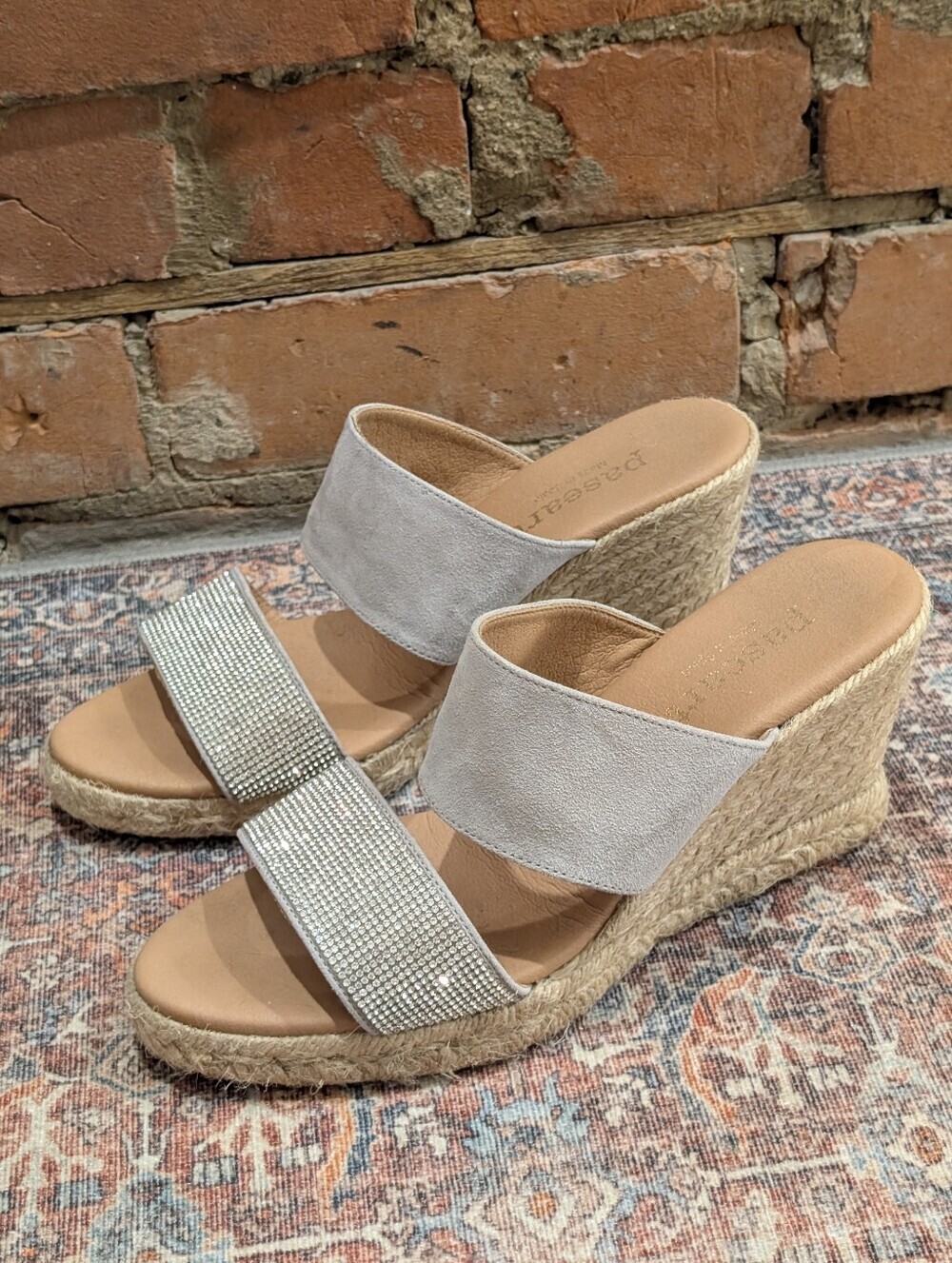 Like New! Paseart Dual Strap Espadrille Wedge Sandals